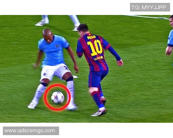 爆笑足球球星失误集锦盘点绿茵场上最不可思议的低级错误 爆笑足球球星失误集锦盘点绿茵场上最不可思议的低级错误